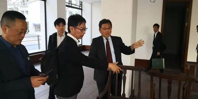 安野老师